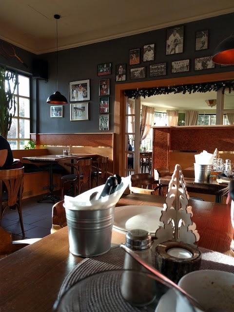 Slavia restaurace & tenis club